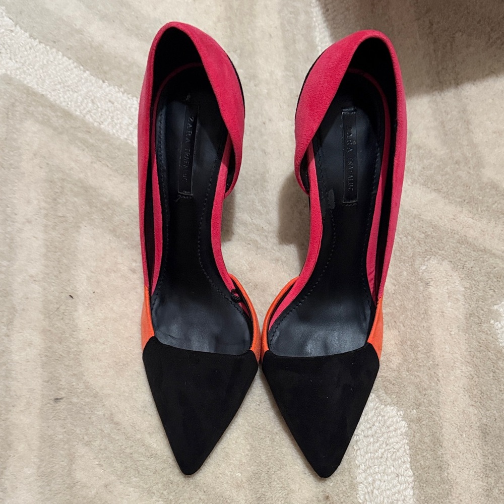 18. Zara Trafaluc Colorblock Suede Pumps | Size 37 (US 6.5–7)